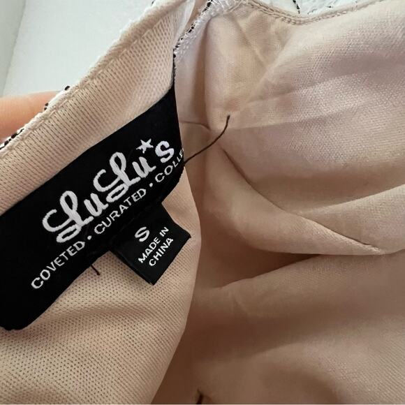 NWT Lulus Delicate Darling Beige and Ivory Lace Bodycon Dress Small - Picture 12 of 13